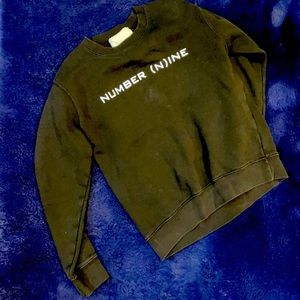 Number nine sweater